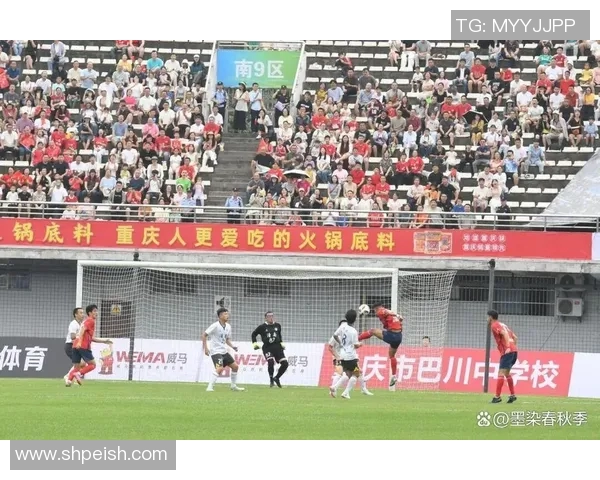 足球明星热评中国火锅独特魅力与美味体验引发全球关注